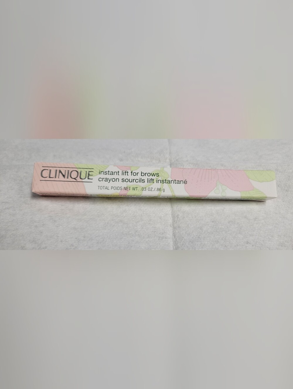 Discontinued & NIB-Clinique Instant Lift for Brows - 03 Deep Brown